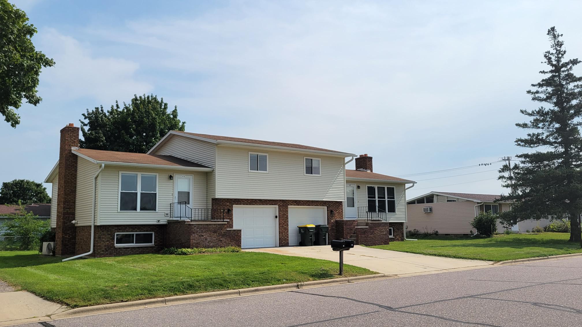 Check Rentals Kris Kohlman Property Management 44 9th Street Prairie du Sac WI 53578